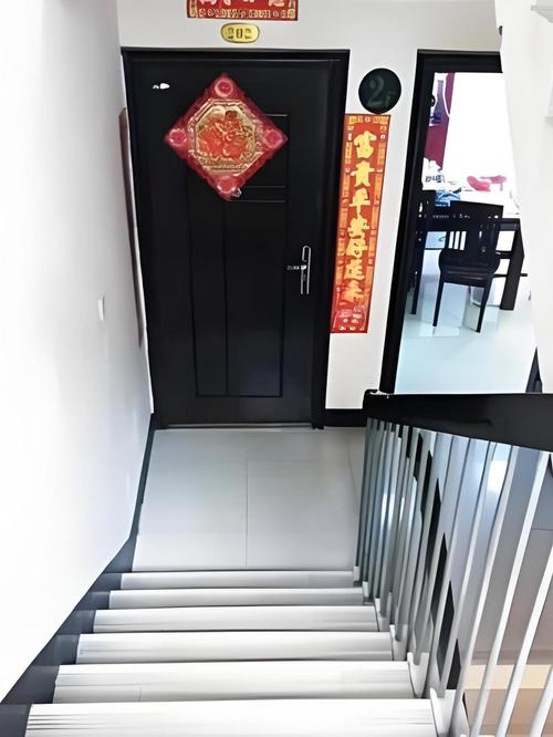 新门内部资料最快更新和公共楼梯补房产面积与公用楼梯算购房面积吗