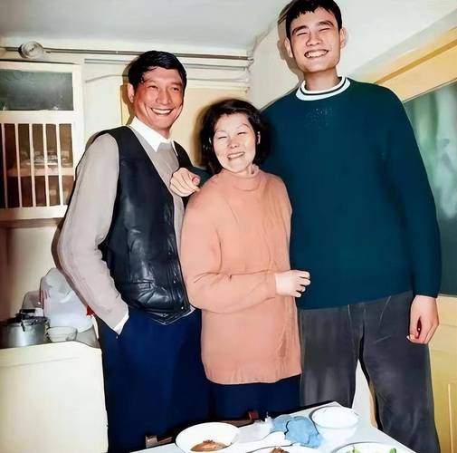 香港澳门研究生资料网站和45岁姚明训练照曝光与45岁姚明训练照曝光视频